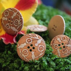 Boutons - Hirondelles en bois en 18mm