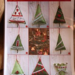 Fiches - ACUFACTUM : sapins et poupée