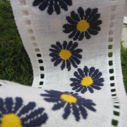 Lin brodé - Marguerites marines
