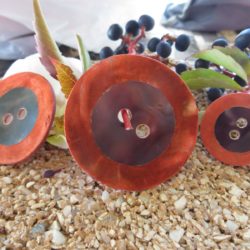 Bouton - Nacre; noire et corail
