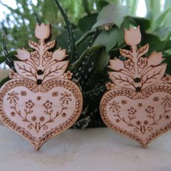 Bouton - Coeur et plante fleurie