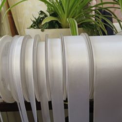 Ruban - Satin blanc de 2 à 95mm