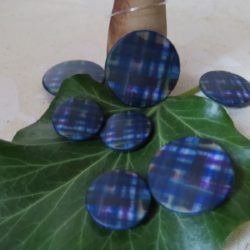 Bouton - Art abstrait en bleu dominant