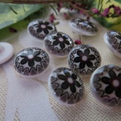 Bouton - Moccelin, fleur noire