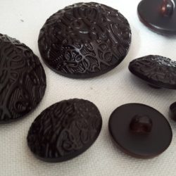 Bouton - Gribouillis sur cône tronqué marron foncé