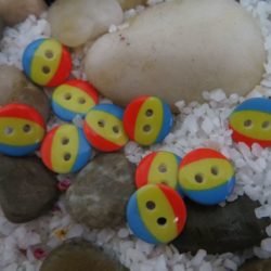 Bouton - Ballon de plage 3 couleurs