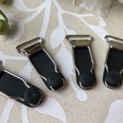 Jarretelle - Bouton velvette noir