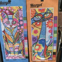 MARGOT - Canevas, kits: les 2 chats multicolores