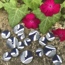 Bouton - Rond marine blanc et aspect granit