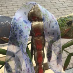 Ruban - Fleurs des champs sur bleu pastel