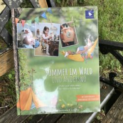 Livre Acufactum "Sommer im Wald und anderswo"